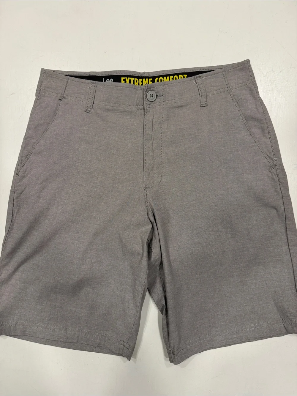 Lee Men's Extreme Comfort Light Gray Chambray Flat Front Shorts